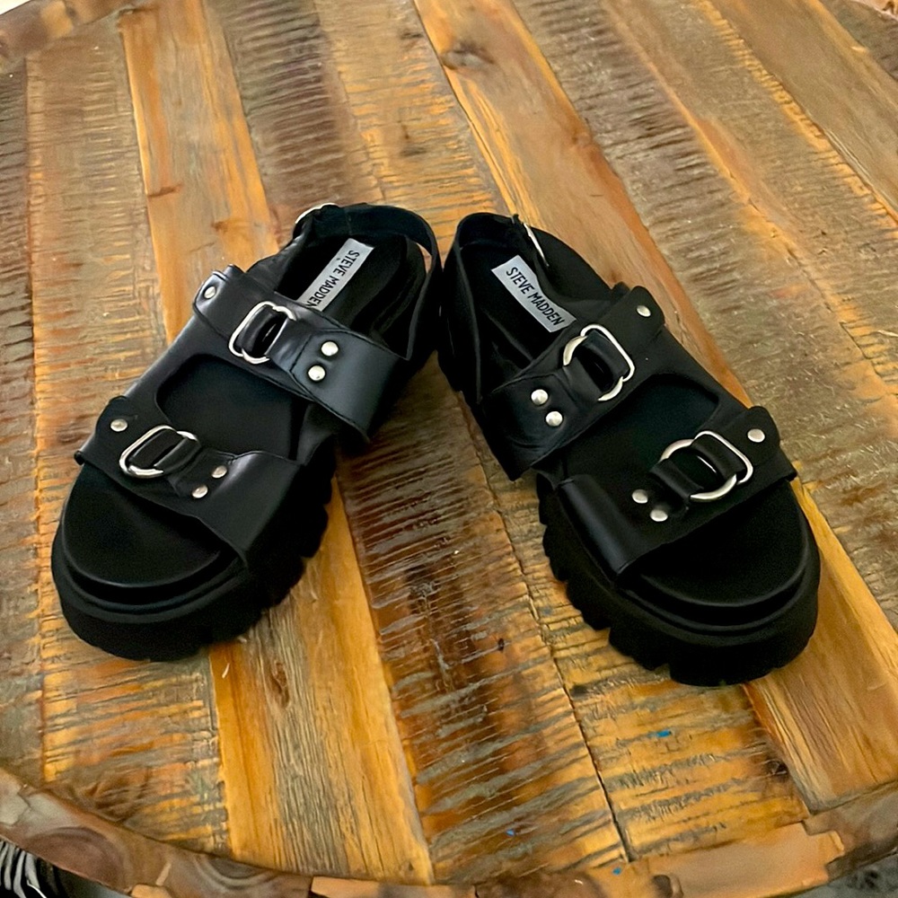 Steve Madden Sandal